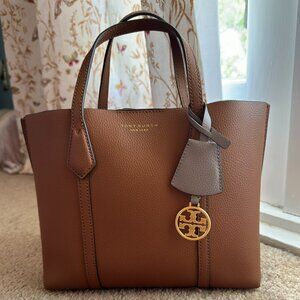 Tory Burch SMALL PERRY TRIPLE-COMPARTMENT TOTE BAG